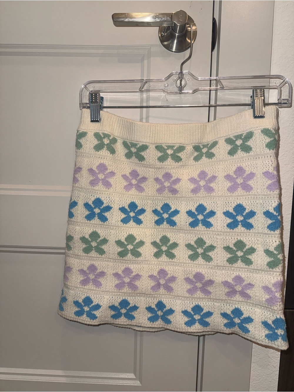 NWT American Eagle Floral Knit Mini Skirt
